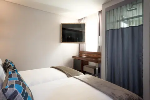 Turim Terreiro Do Paço Hotel in Almada — foto 29