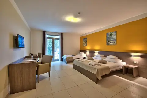 Crvena Luka Resort in Biograd — foto 6