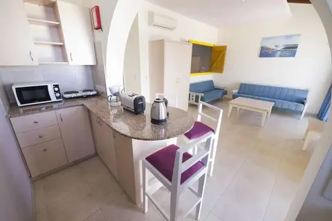 Myroandrou Beach Hotel in Paralimni, foto 12