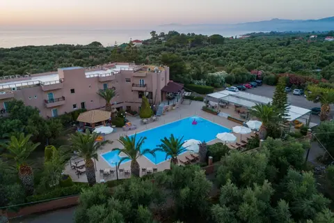 Apollo Resort Art in Δημοτική Ενότητα Κυπαρισσίας — foto 5