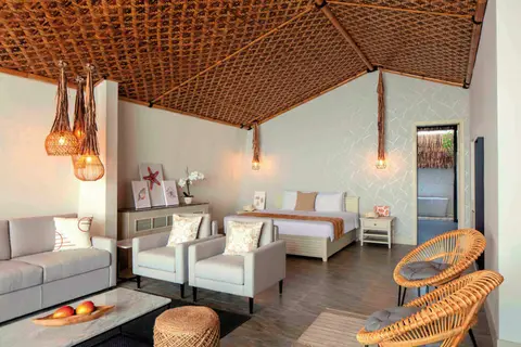 Anantara World Islands Resort in Dubai — foto 13