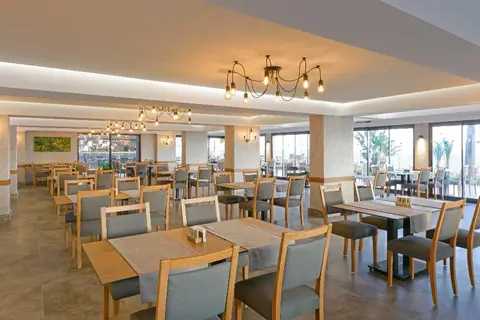 Floria Beach Hotel in Alanya — foto 2