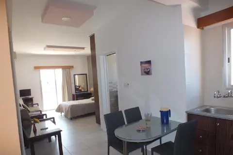Petsas Apartments in Πέγεια — foto 6