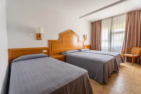 Canada Palace in Calafell — foto 17