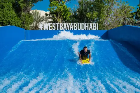 Radisson Blu Hotel & Resort, Abu Dhabi Corniche in الصاروج — foto 2