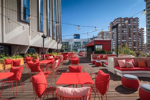 Canopy by Hilton Madrid Castellana in Madrid — foto 9