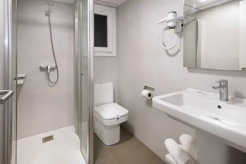 Rentalmar Salou Playa Family Suites & Pool in Salou — foto 9