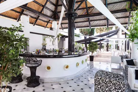 Hotel Suites Albayzin del Mar in Almuñécar — foto 8