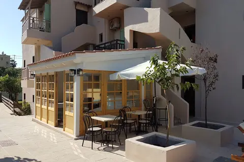 Sirocco Apartments in Chersonissos — foto 19