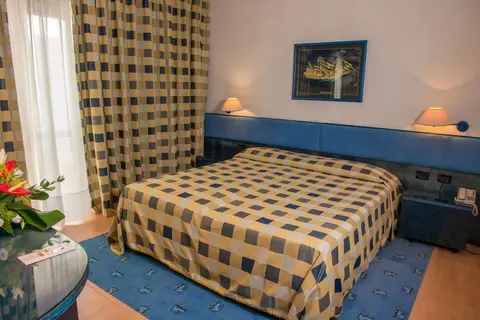 Pizzomunno Vieste Palace Hotel in Vieste — foto 2