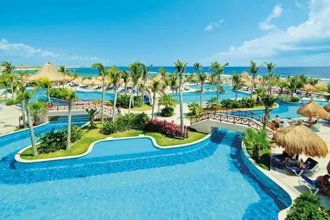Luxury Bahia Principe Akumal in Puerto Aventuras