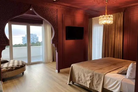 Premium Sunrise Hotel Golem in Golem — foto 5