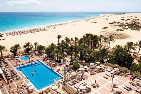Riu Oliva Beach Resort in Corralejo — foto 18