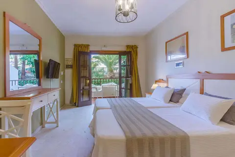 Klayman Olivina Aparthotel in Arona — foto 5