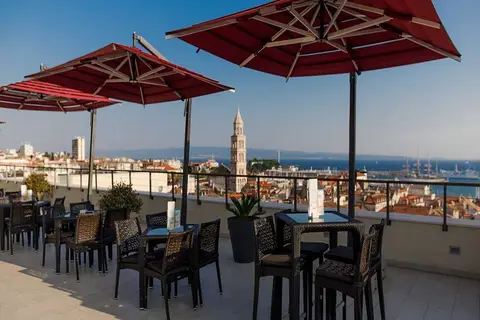 Cornaro Hotel in Split — foto 25
