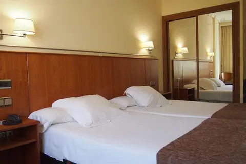 Hotel Ciudad de Compostela in Santiago De Compostela — foto 27