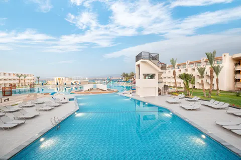 THE V Luxury Resort Sahl Hasheesh in The V Luxury Resort Sahl Hasheesh — foto 27