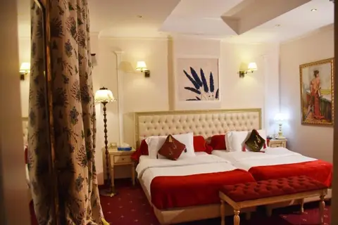 Hotel 2 Kitarrat Boutique & Spa in Durres — foto 8