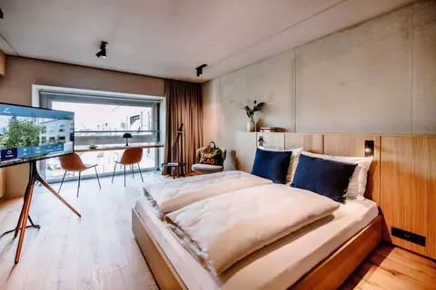 The Flag West M in Frankfurt Am Main — foto 4