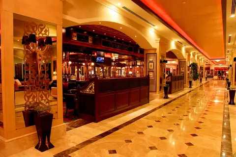 Cratos Premium Hotel & Casino in Girne — foto 24