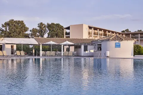 Sandy Beach Resort in Άγιος Γεώργιος — foto 19