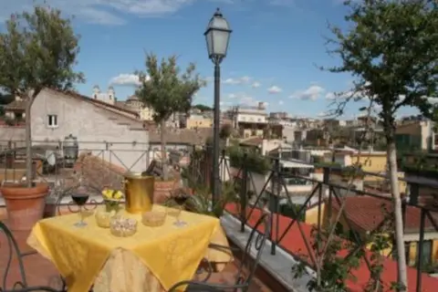 La Lumière di Piazza di Spagna in Rome, foto 4