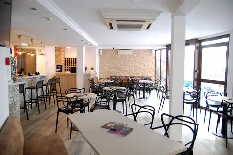 Hotel Queens in Benidorm — foto 24