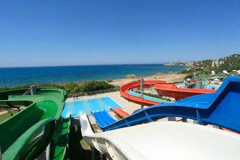 Kapetanios Aqua Resort in Peyia — foto 18