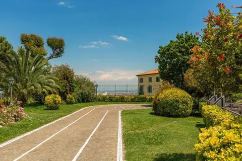 Culture Villa Capodimonte in Napels, foto 5