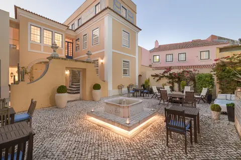 Solar do Castelo in Almada — foto 16
