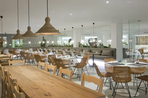 Hotel HM Balanguera Beach - adults only in Palma de Mallorca — foto 13
