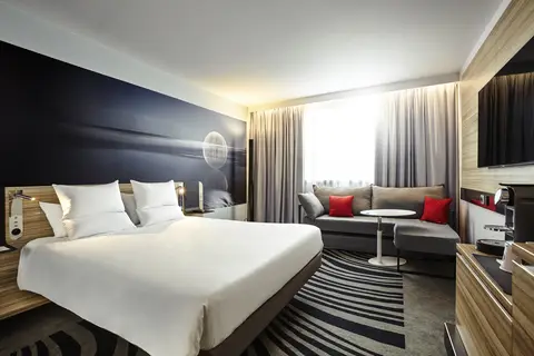 Novotel Edinburgh Centre in Edinburgh — foto 6