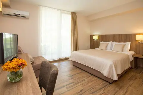 Hotel Sato in Sutomore — foto 12