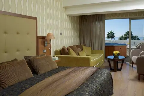 Atlantica Miramare Beach Hotel in Limassol — foto 22