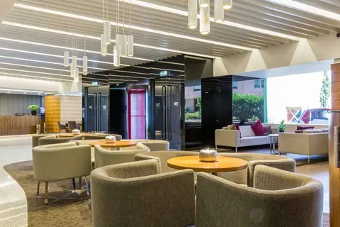 Ramada by Wyndham Lisbon in Almada — foto 5