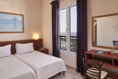 Favie Suzanne Hotel in Tinos (Town) — foto 15