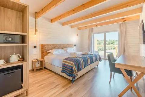 Sleep & Nature Hotel in Lavre