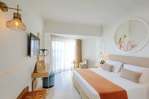 NissiBlu Beach Resort in Ayia Napa — foto 29