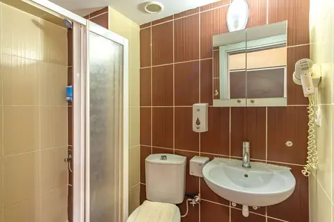 Green Gold Hotel in Kuşadası — foto 18
