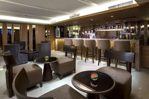 Ramada by Wyndham Bangkok Sukhumvit 11 in Bangkok — foto 7