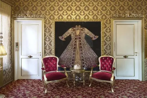Sultan Tughra in Fatih — foto 8