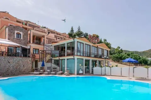 Hotel Solanas in Solanas