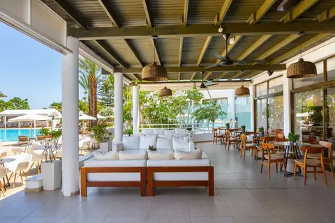 Crystal Springs Beach Hotel in Paralimni, foto 14
