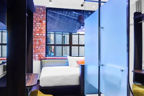 New Road Hotel in Londen — foto 18