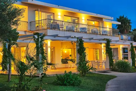 Borgo Donna Canfora in Ricadi, foto 3