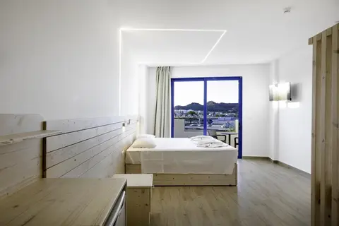 Hotel Raffaello Beach in Faliraki — foto 14
