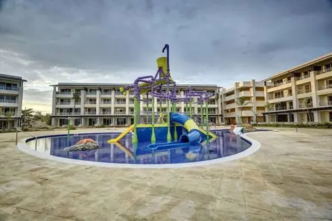 Royalton Negril in Point Village Road — foto 2