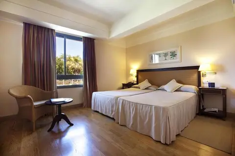 Hotel Guadacorte Park in Los Barrios — foto 3