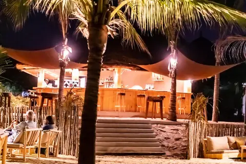 Royam Hotel in Saly — foto 4