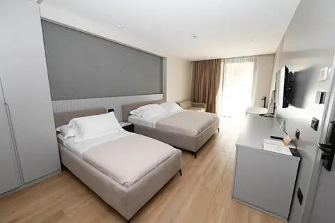 La Onda Hotel in Durres — foto 15